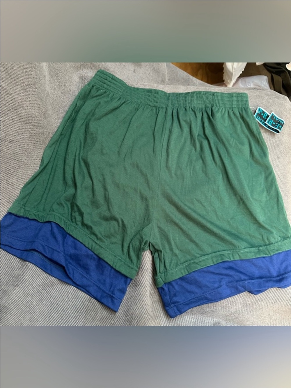 Vintage 90s shorts men’s large w/ pockets